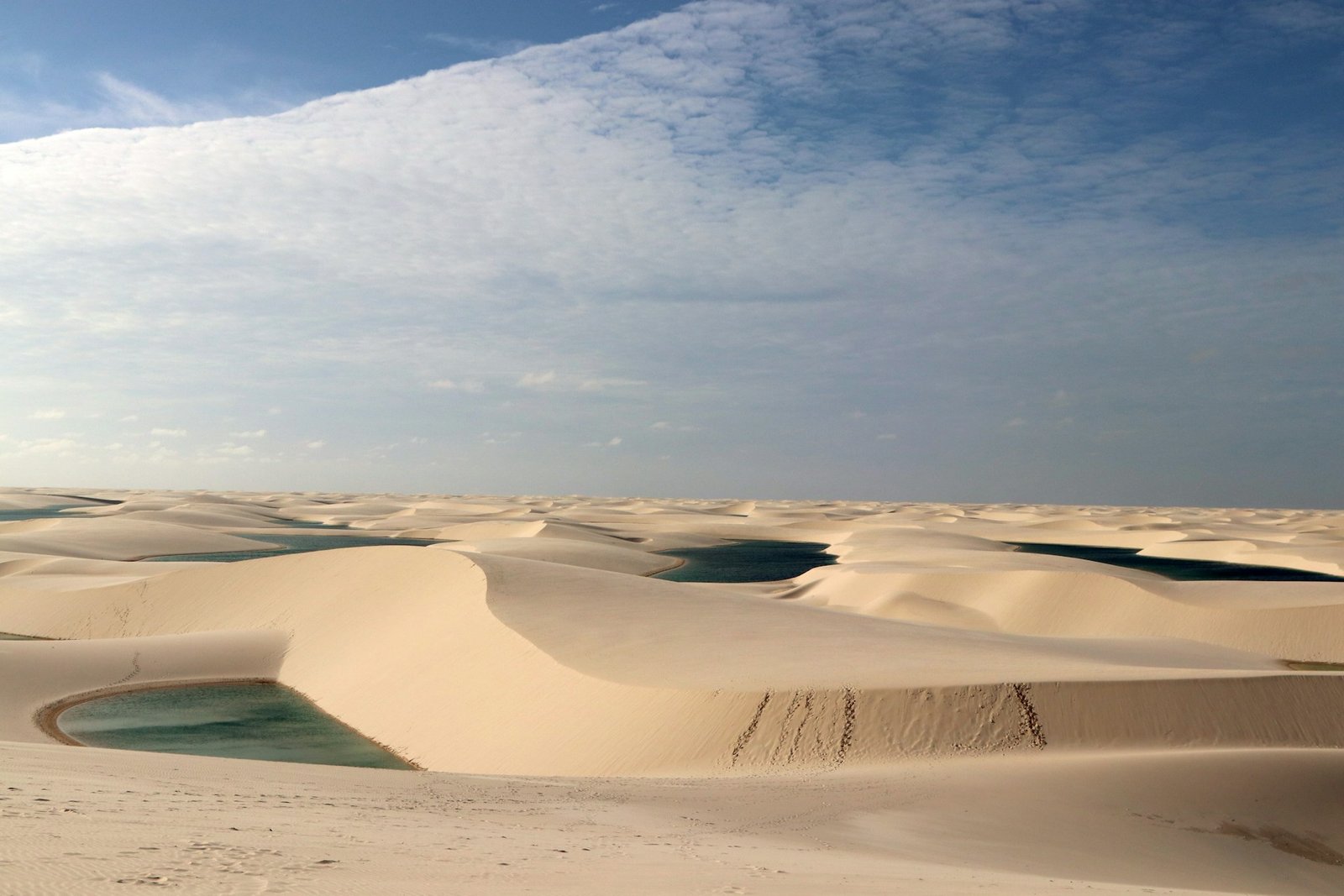 marcus-dall-col-Lençóis Maranhenses-unsplash