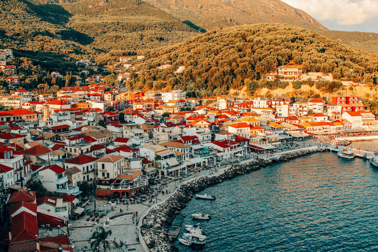 miltiadis-fragkidis-parga-unsplash