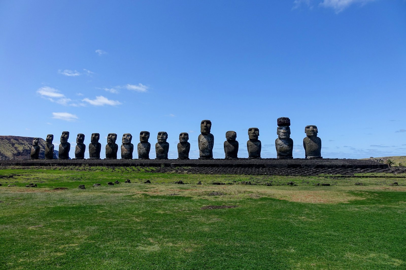 oliver-klamt-easter-island-unsplash