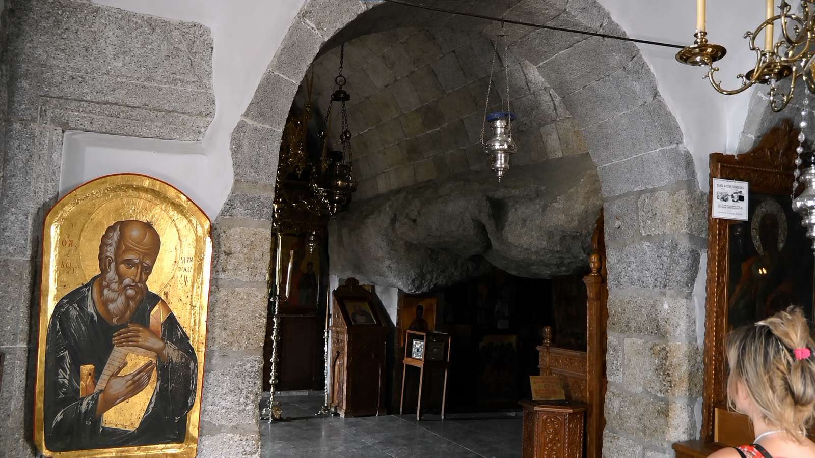 patmos-cave-2