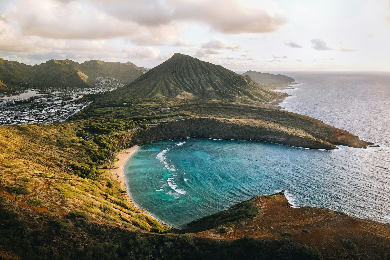 peter-thomas-hawaii-unsplash