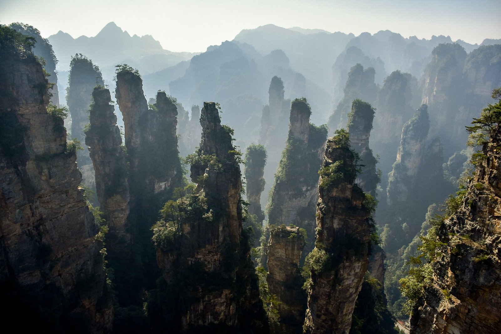 robynne-o-Zhangjiajie-unsplash