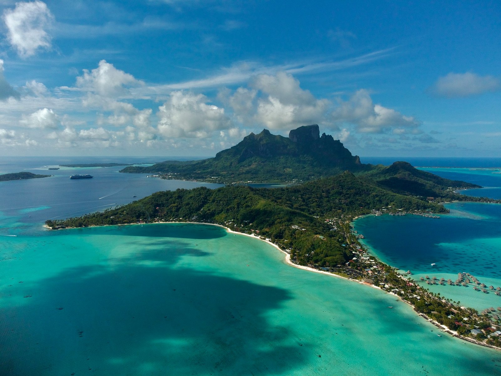 tom-donders-french polynesia-unsplash