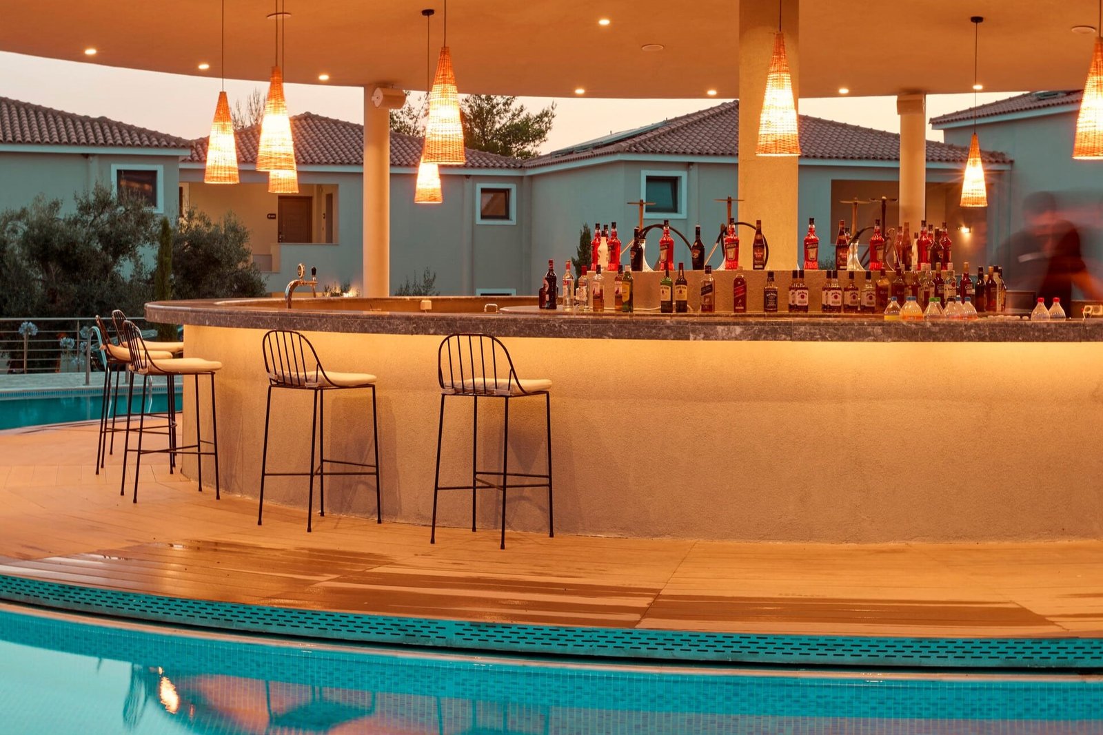 ajul_ananas-pool-bar-3