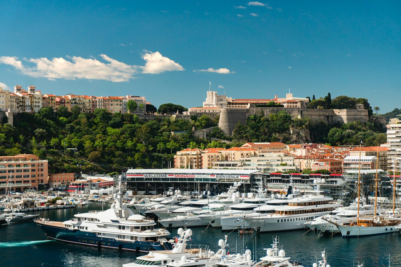 antoine-contenseau-monaco-unsplash