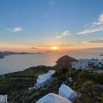 Το ελληνικό νησί που μοιάζει να σταμάτησε ο χρόνος – Γιατί όλος ο κόσμος ανακαλύπτει ξανά τη Μήλο