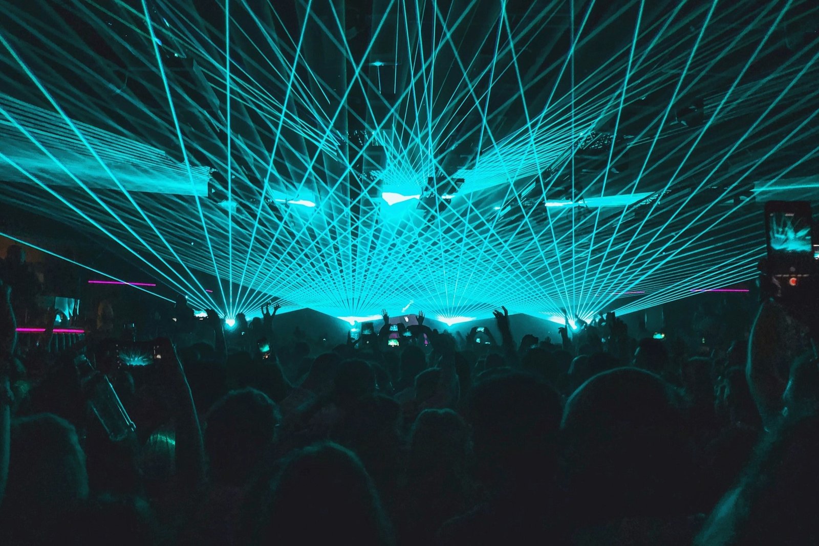 david-svihovec-ibiza-unsplash