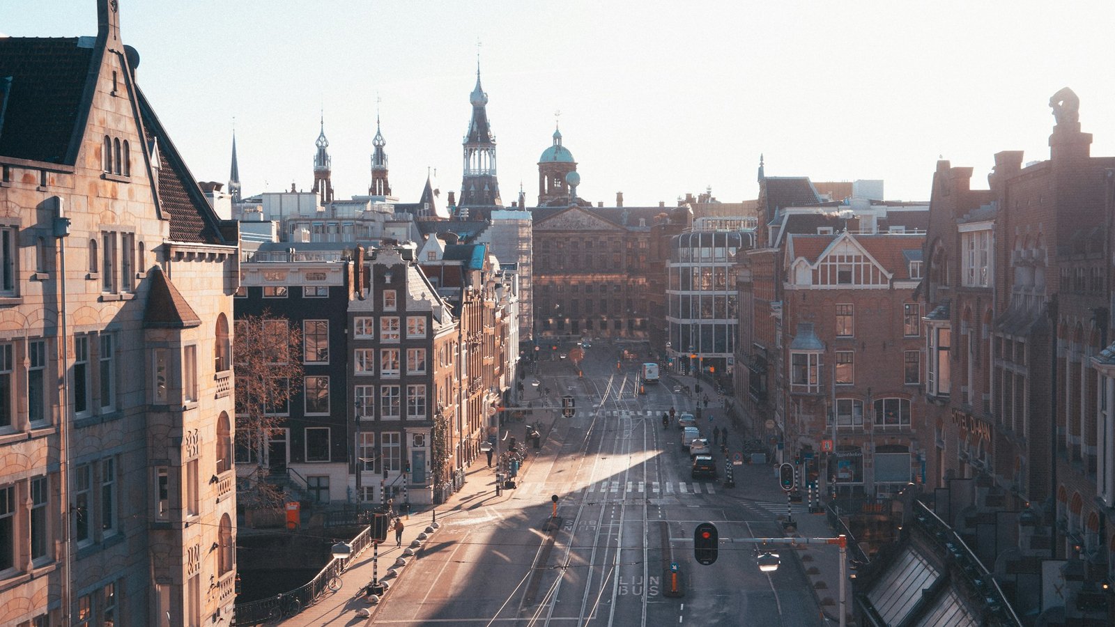 maxime-galliot-cities-unsplash