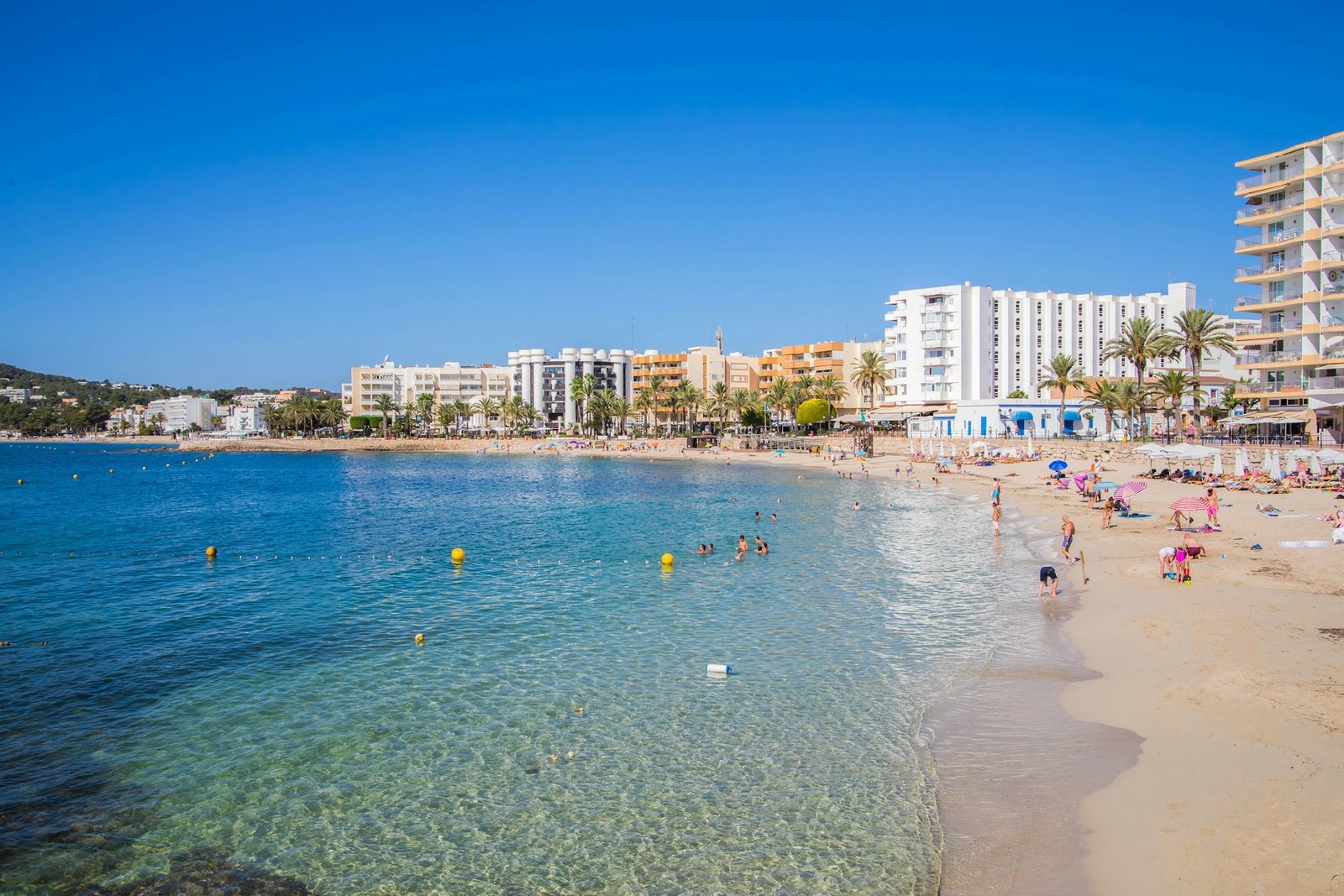 pilar-camacho-alvarez-ibiza-unsplash