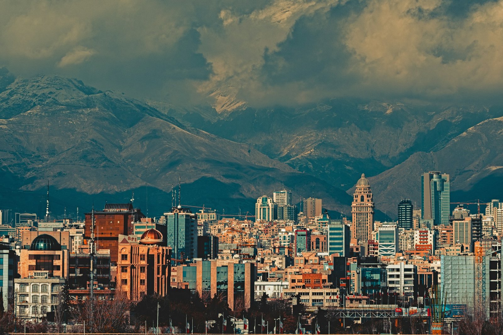 sajad-nori-iran-unsplash