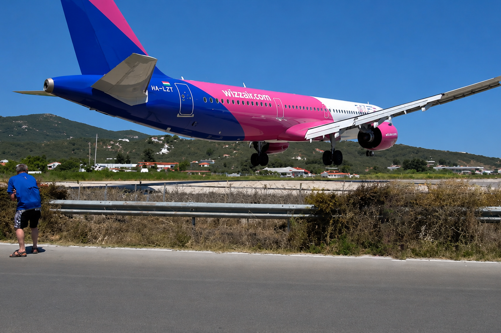skiathos-airport-2