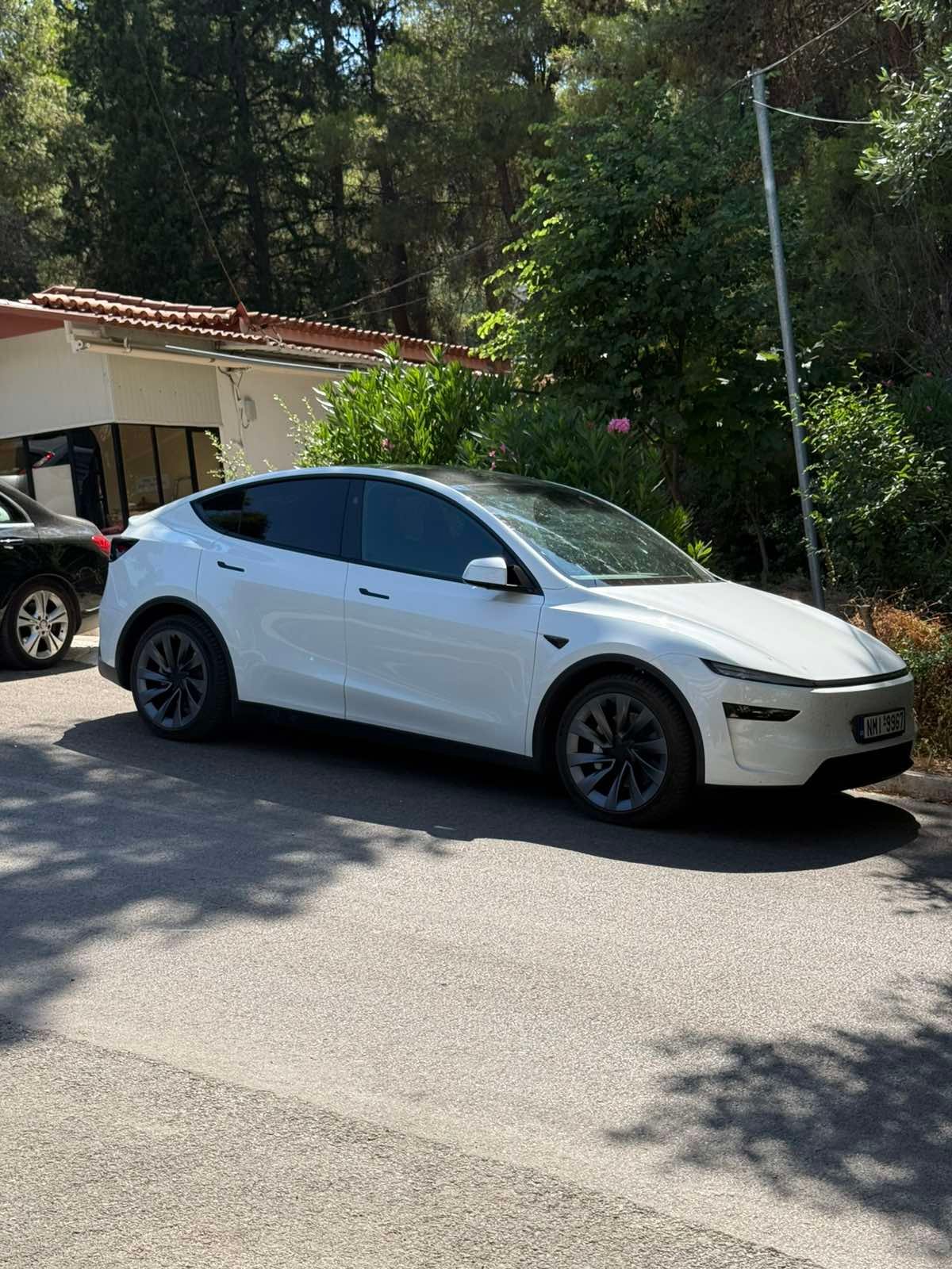 tesla-y-dual-9