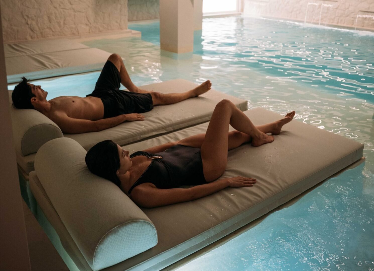 Santorini-Heart-spa-2