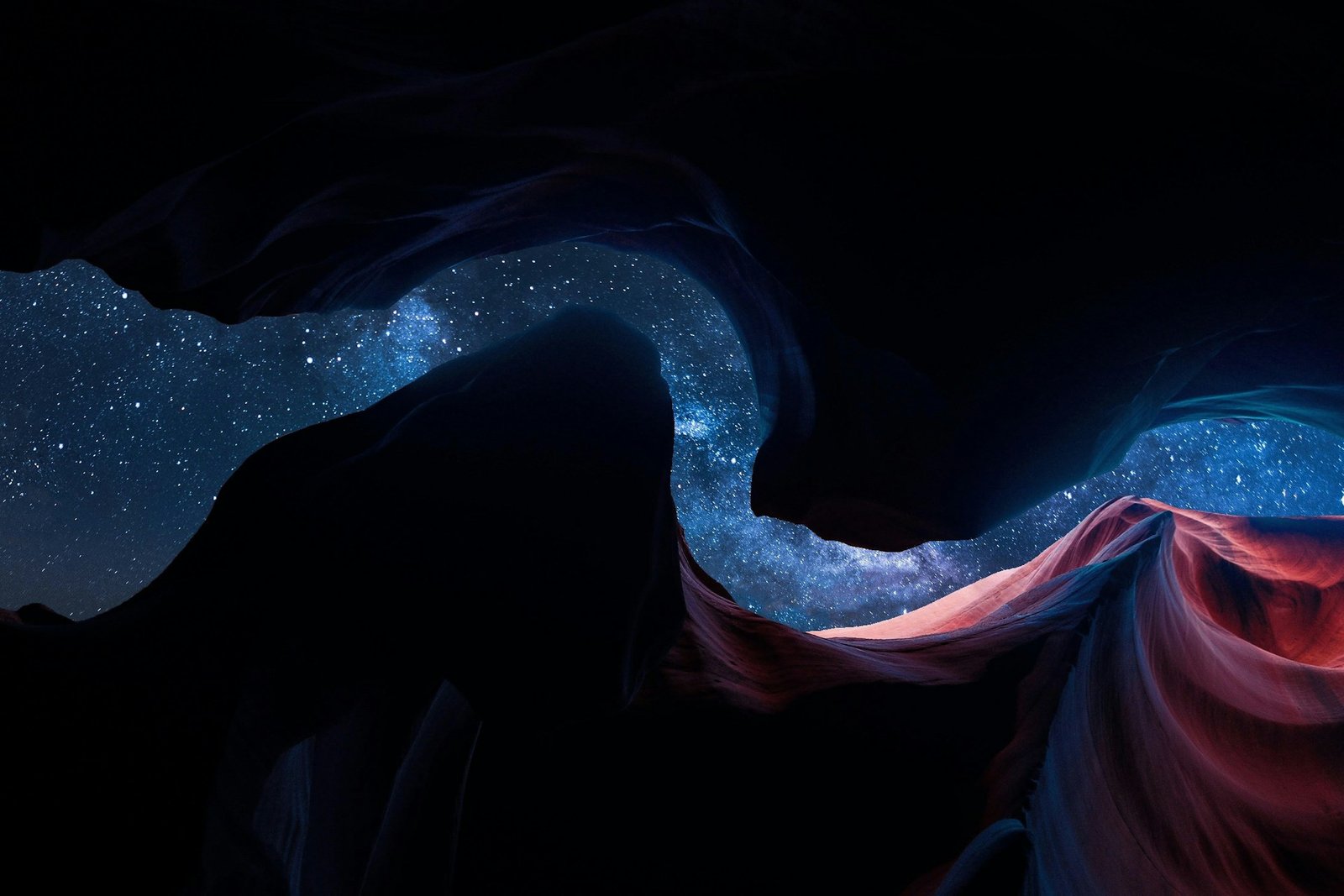 ameer-basheer-Antelope Canyonunsplash
