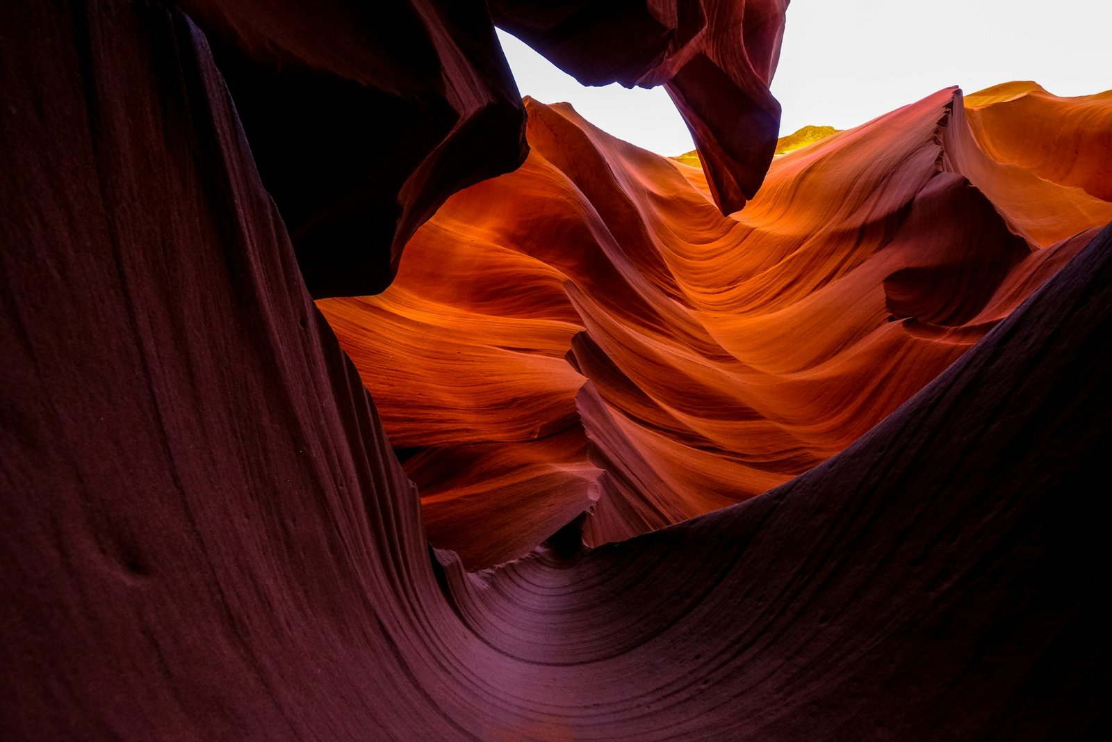 francesco-ungaro-Antelope Canyon-unsplash