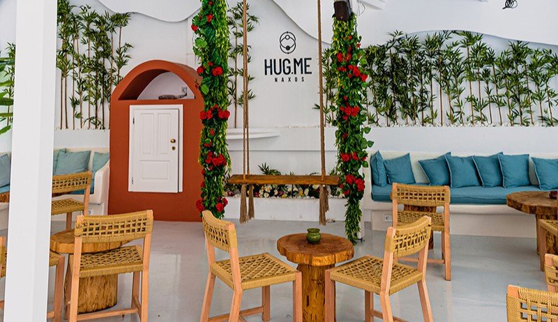 HUG ME: Η πιο γλυκιά στάση στη Νάξο