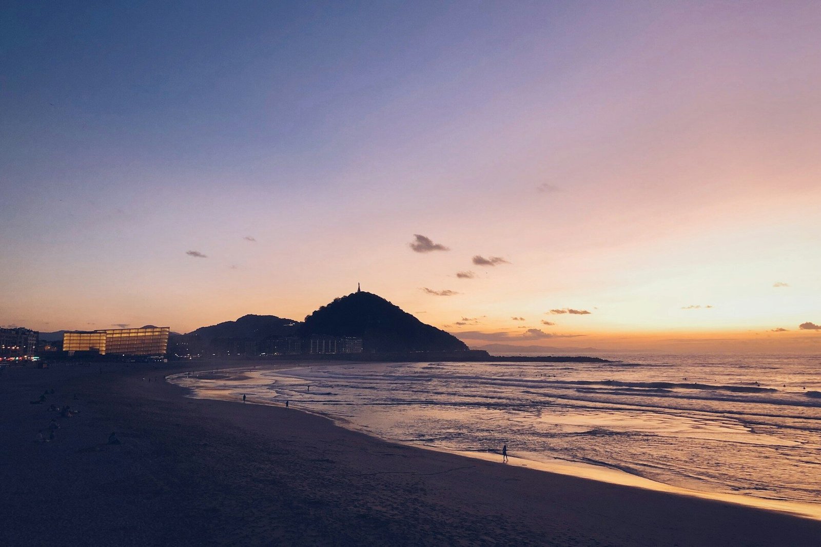 ion-flecha-san sebastian-unsplash