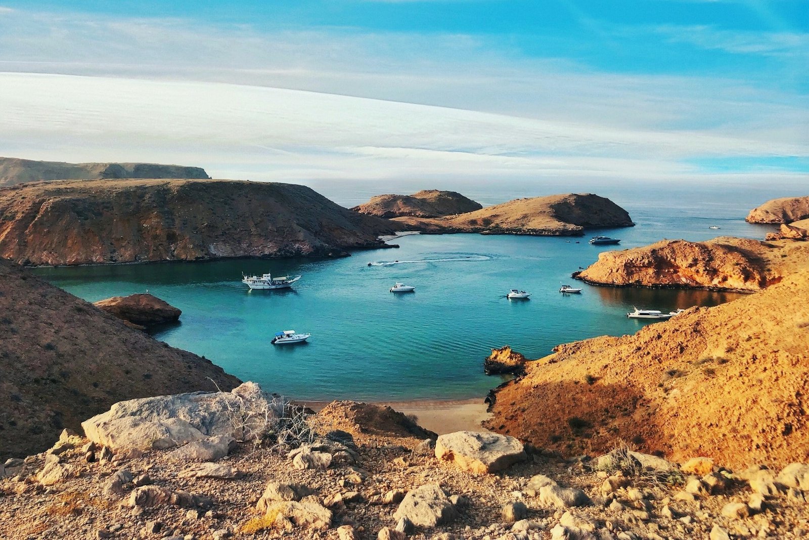 katerina-kerdi-oman-unsplash