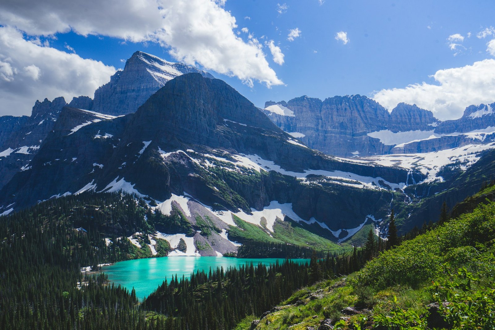 harrison-steen-Glacier National Park -usa-unsplash