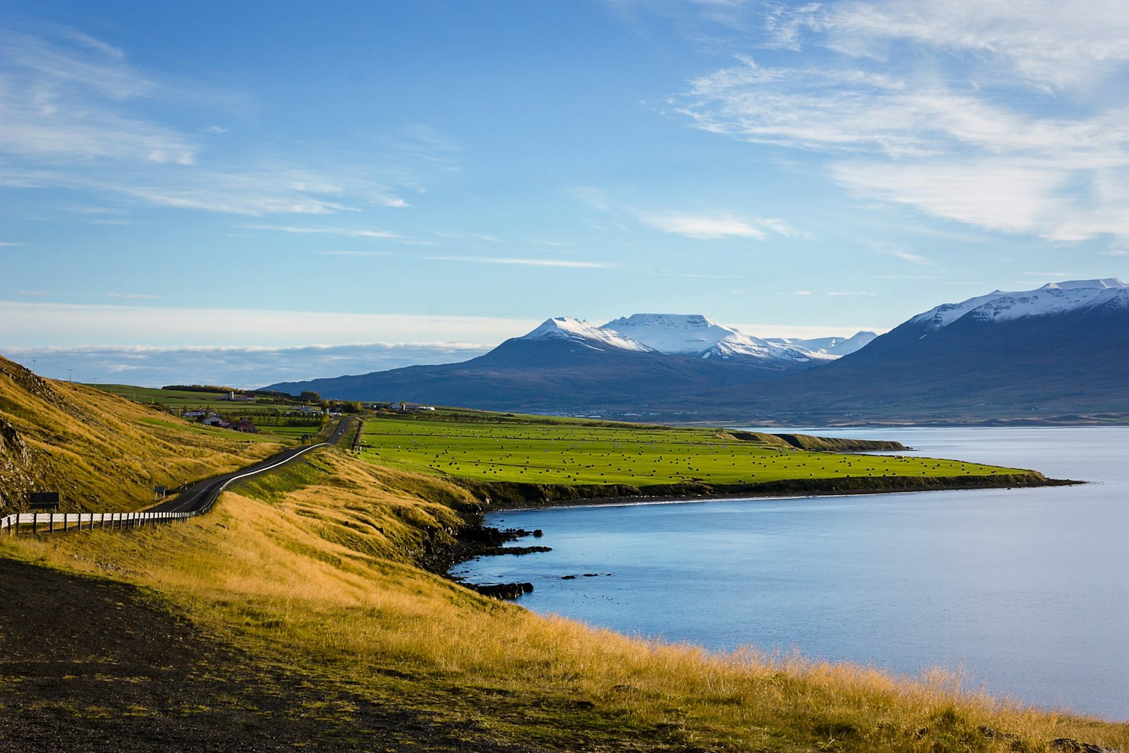 josh-reid-Ring Road-iceland-unsplash