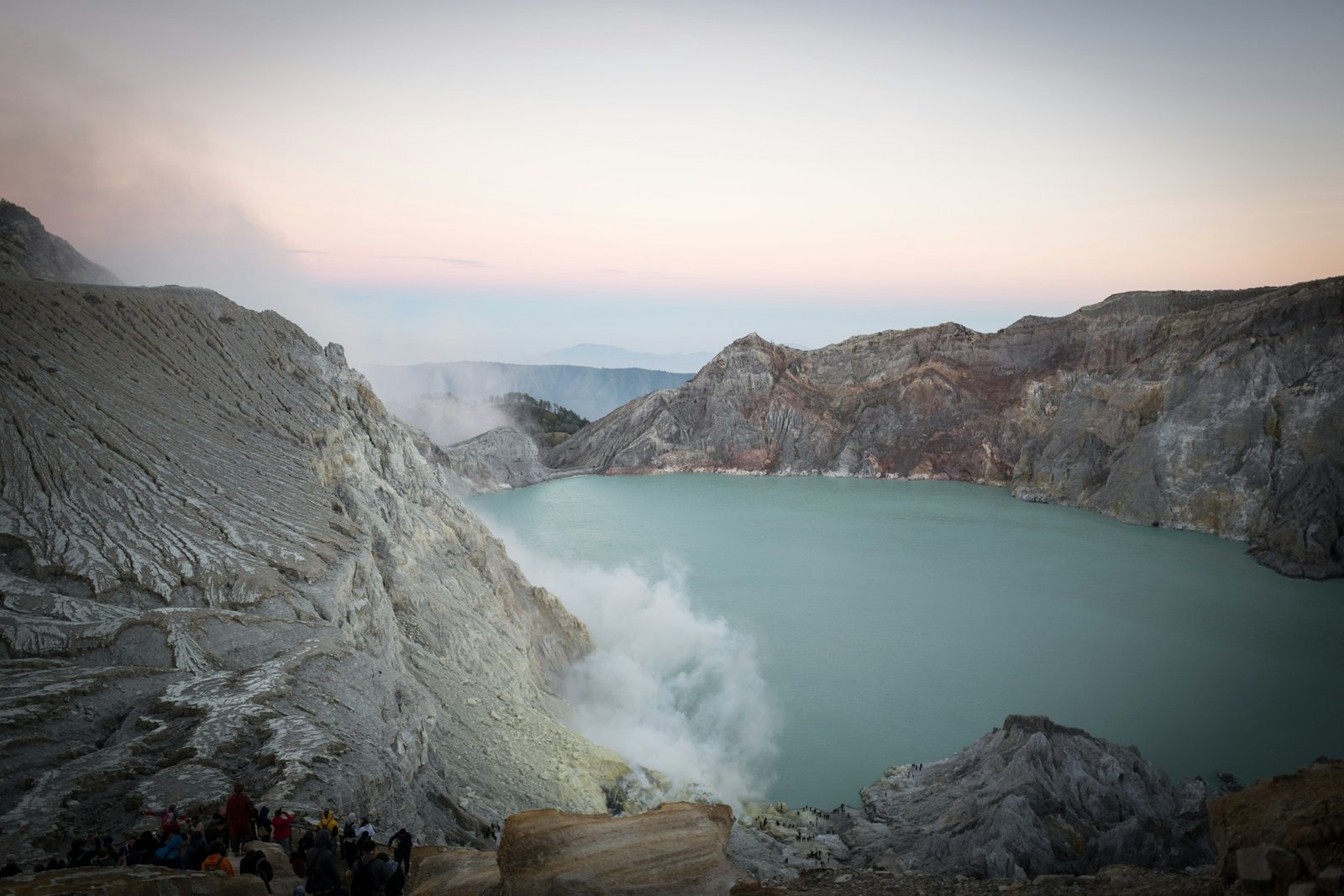 loris-boulinguez-java island-unsplash