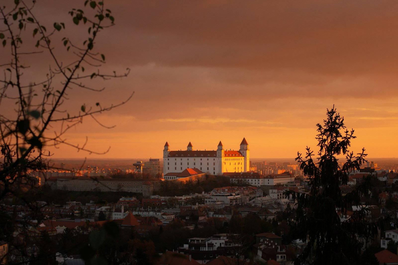 lukas-kulla-bratislava-unsplash