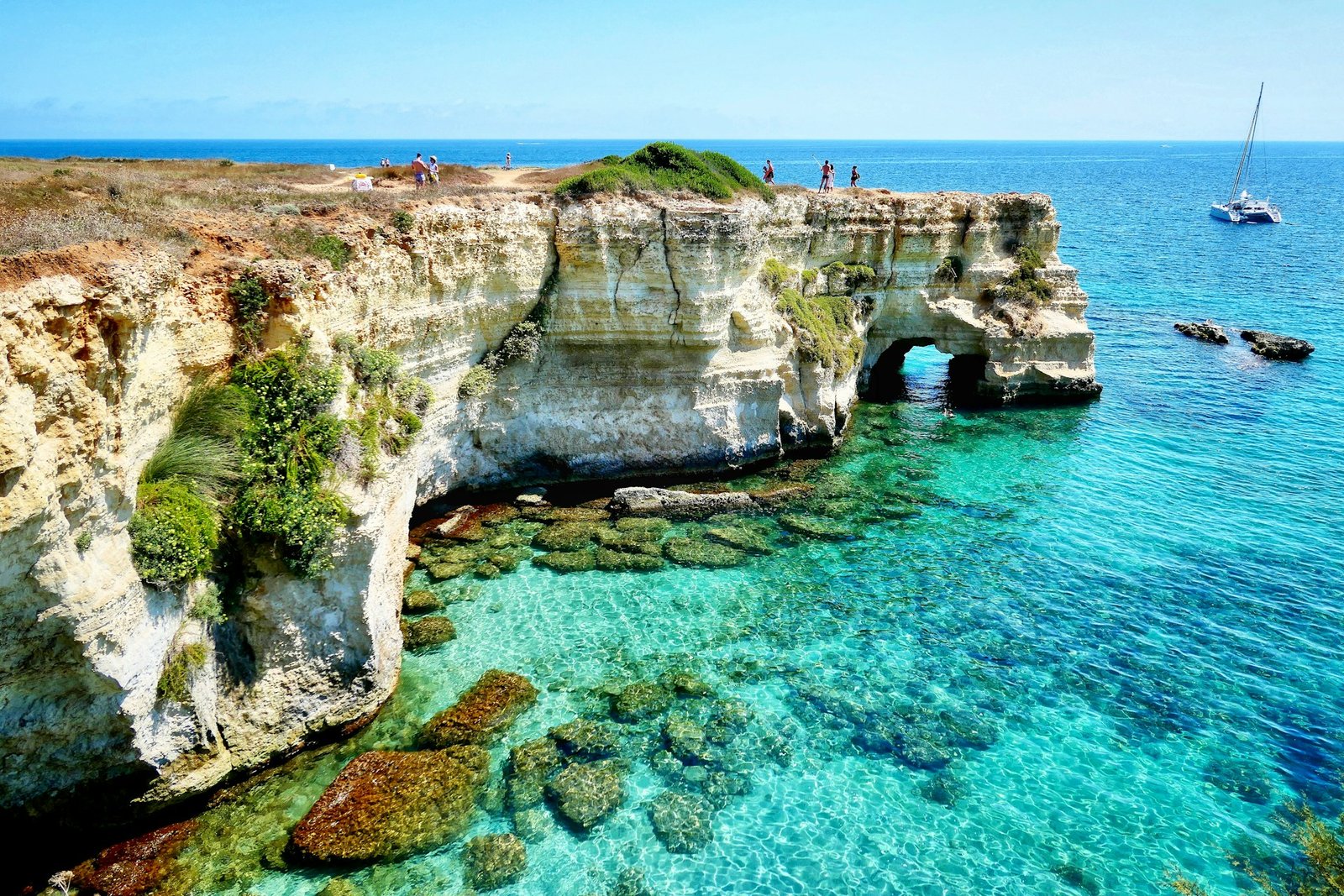 massimo-virgilio-puglia italy-unsplash