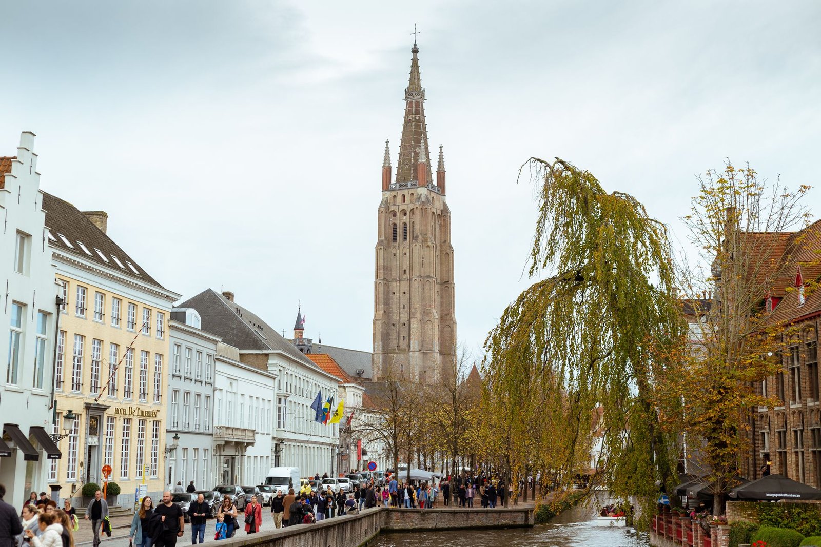 pexels-arcanjosaddi-Bruges‎‎