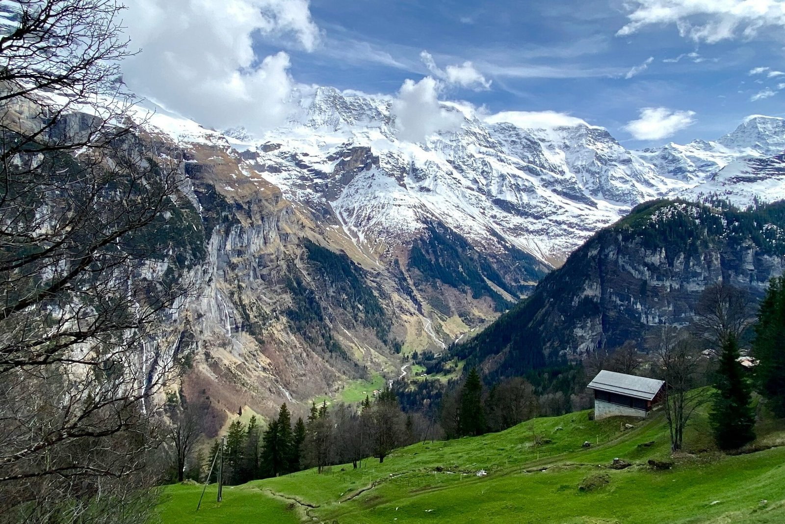 rich-martello-Mürren-unsplash