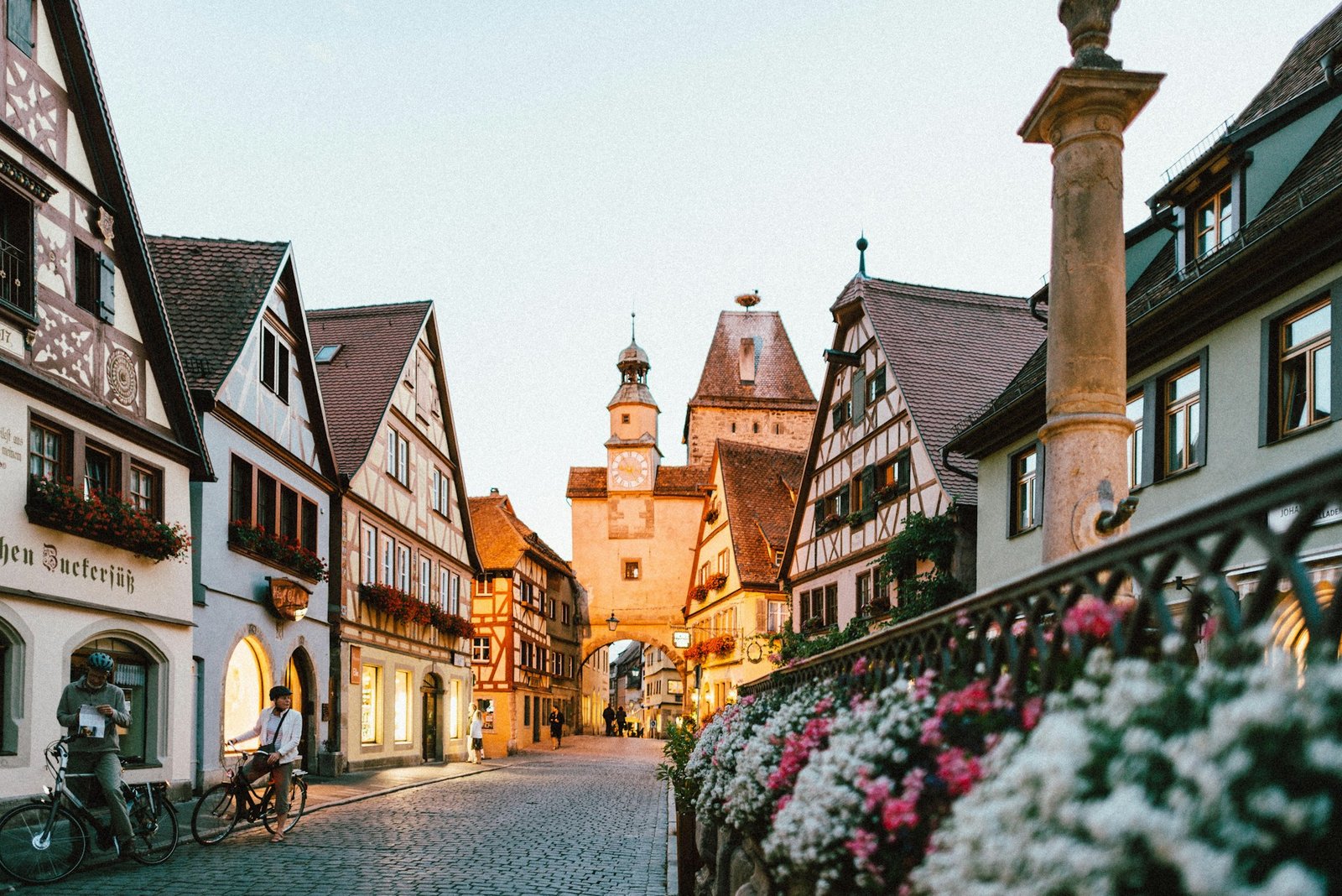 roman-kraft-Romantic Road-germany-unsplash