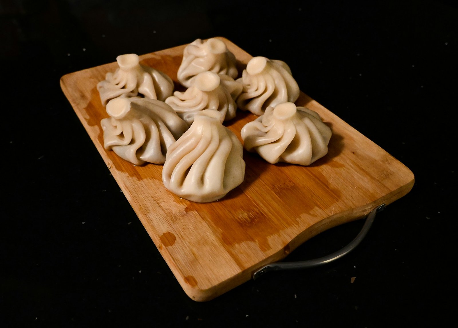 athithan-vignakaran-khinkali-unsplash