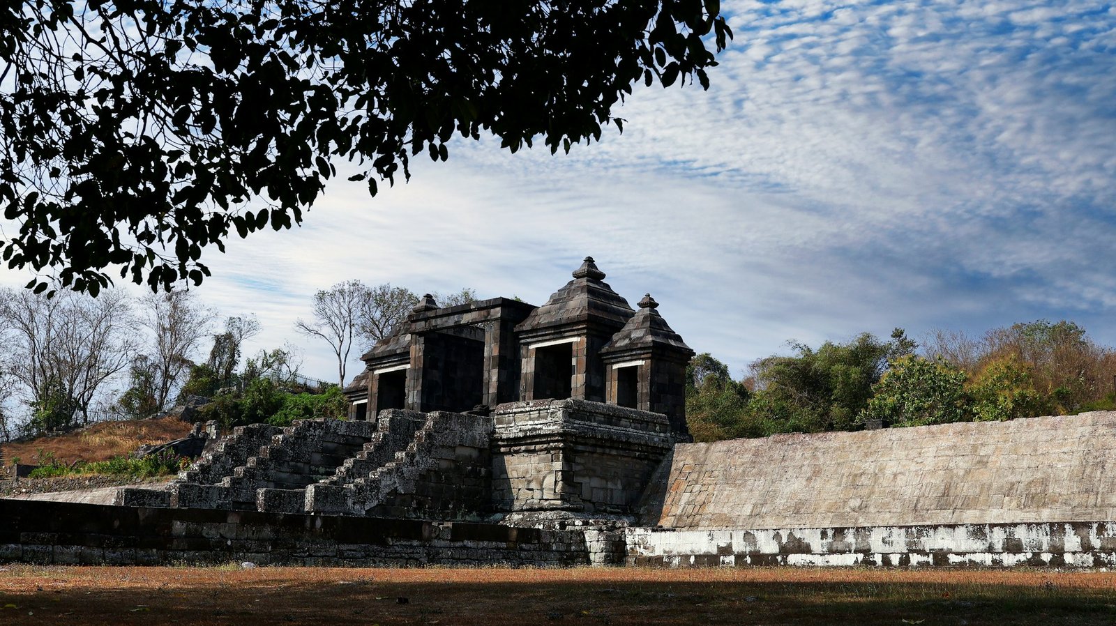 budi-puspa-wijaya- Ratu Boko-unsplash
