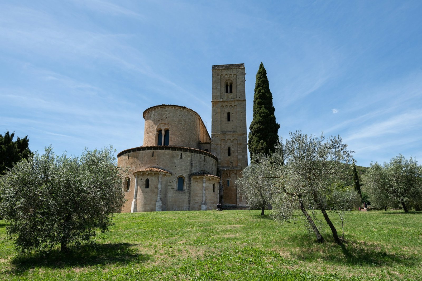 claudio-grande-Montalcino-unsplash
