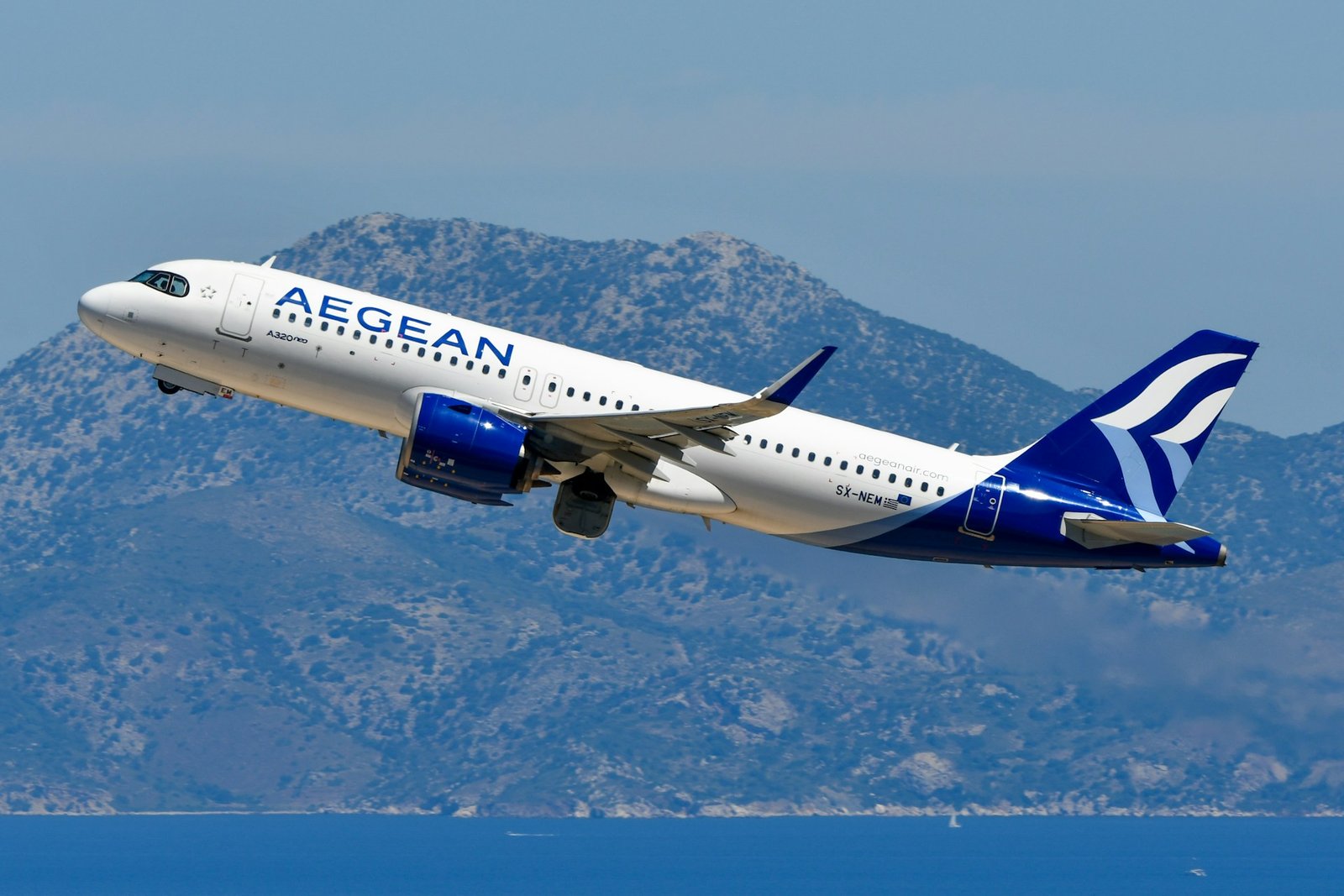 Νέες απευθείας πτήσεις από την Αθήνα προς τη Μέση Ανατολή