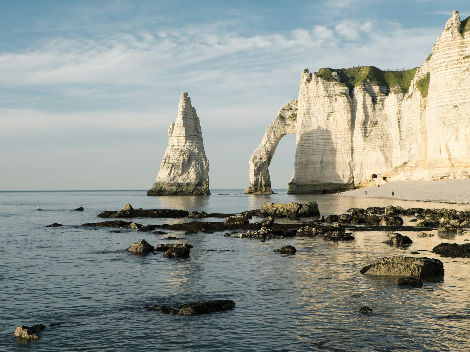 laurent-gence-K-normandy-unsplash