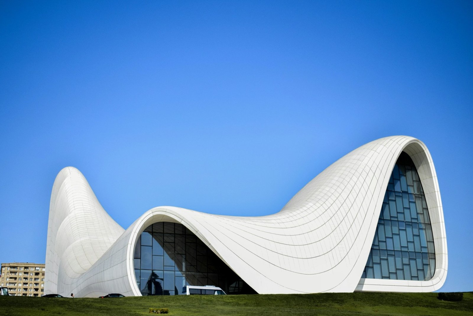 nag-Heydar Aliyev-unsplash